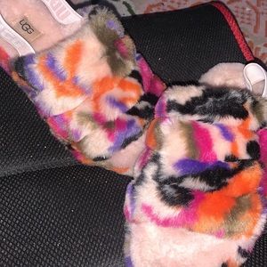 Fuzzy UGG slides